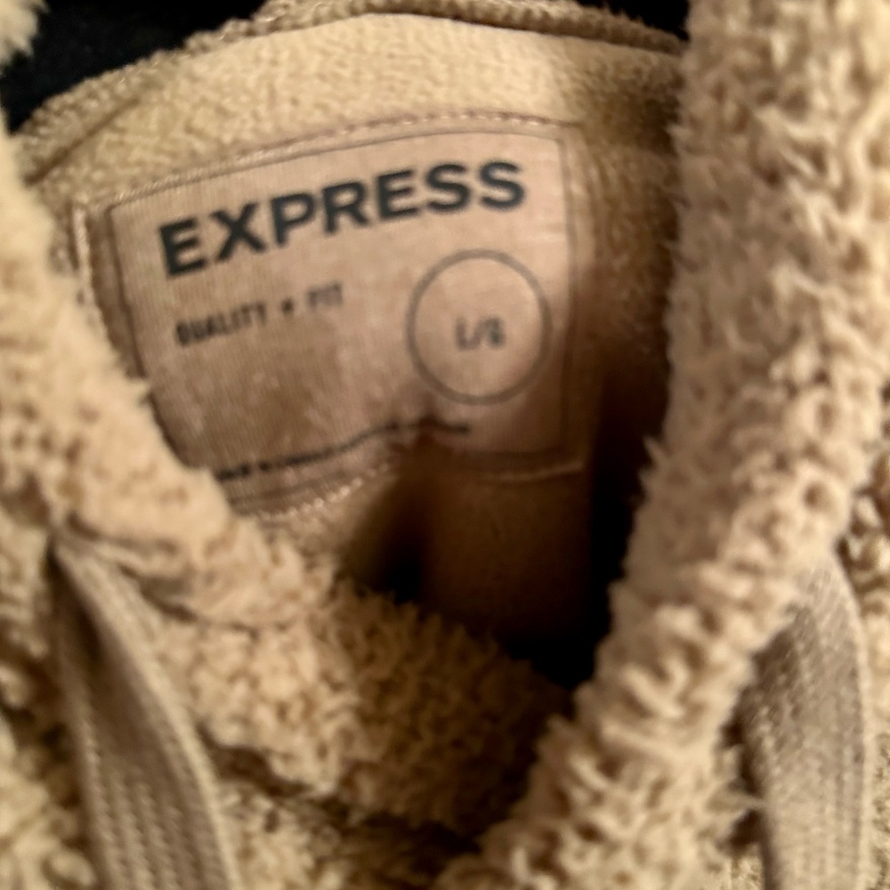 SHERPA HOODIE W/ KANGAROO POUCH, LARGE